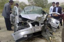 4 زائر عراقی براثر واژگونی خودرو در نهاوند مصدوم شدند